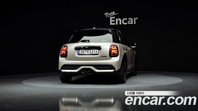 Mini Cooper S 3세대, 2022 4