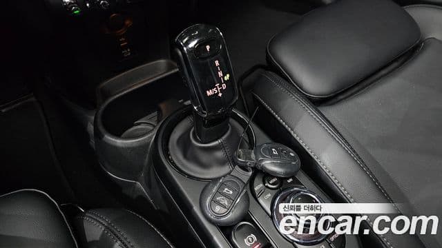 Mini Cooper S 3세대, 2022 9