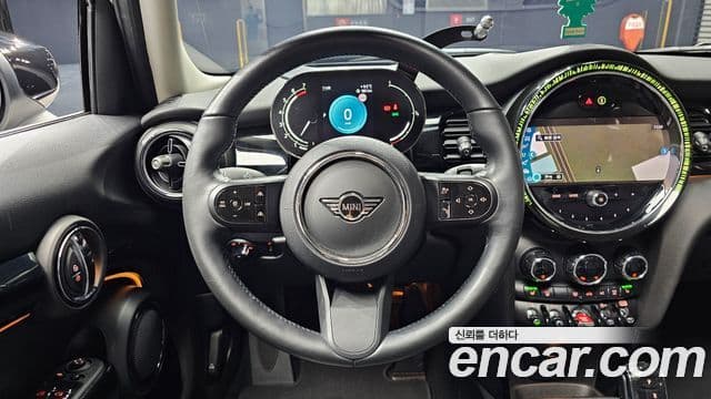 Mini Cooper S 3세대, 2022 13