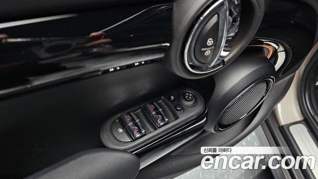 Mini Cooper S 3세대, 2022 16