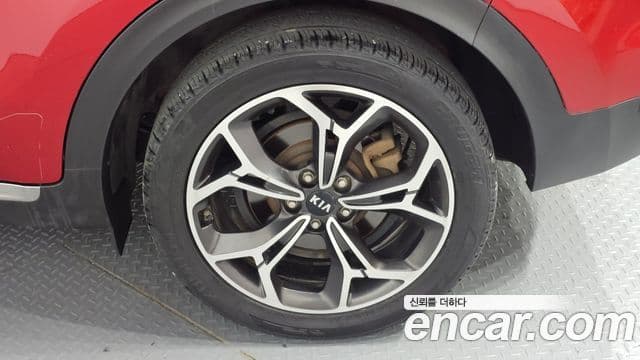 Kia Sportage The / новый Bold Signature, 2021 все фото