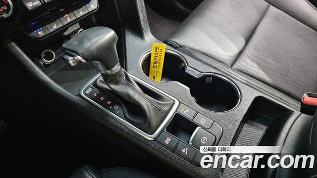 Kia Sportage The / новый Bold Signature, 2021 9