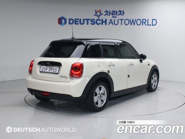 Mini Cooper D 3세대, 2016 2