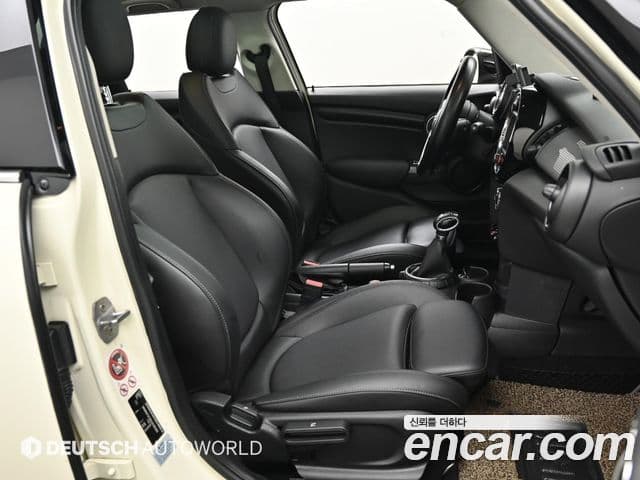 Mini Cooper D 3세대, 2016 10