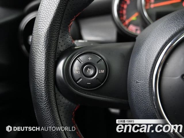 Mini Cooper D 3세대, 2016 16