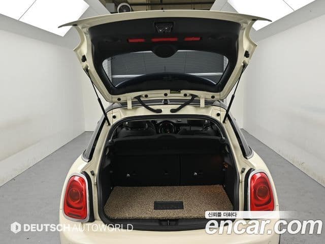 Mini Cooper D 3세대, 2016 19