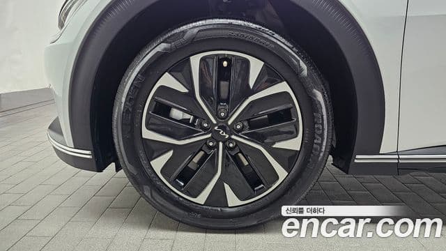 Kia EV6 Air, 2023 все фото