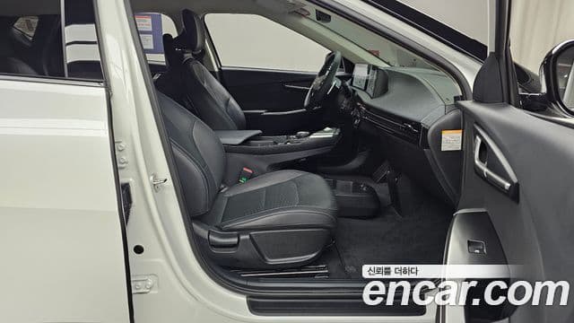 Kia EV6 Air, 2023 11