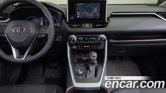 Toyota RAV4 5세대 2.5 4WD гибрид LTD, 2024 15