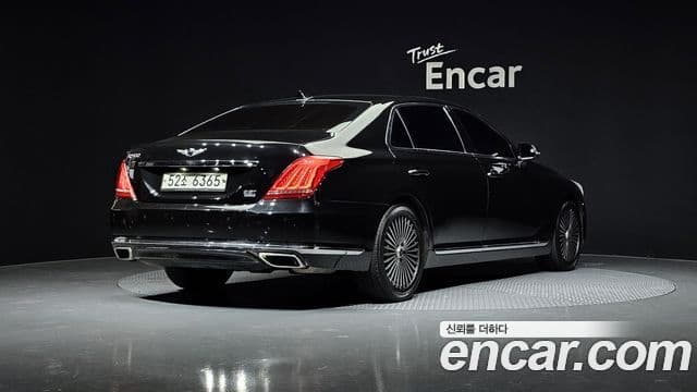 Genesis EQ900 Luxury, 2018 2