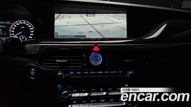 Genesis EQ900 Luxury, 2018 14