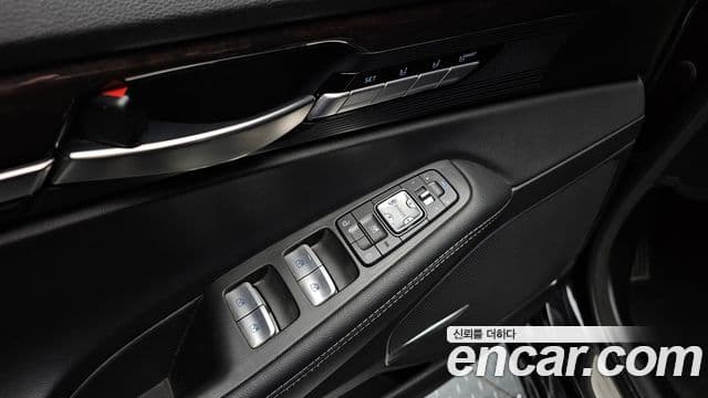 Genesis EQ900 Luxury, 2018 16