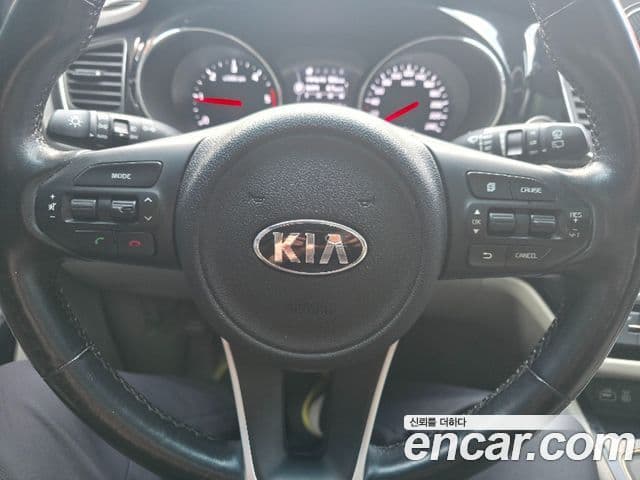 Kia All New Carnival Prestige, 2017 13