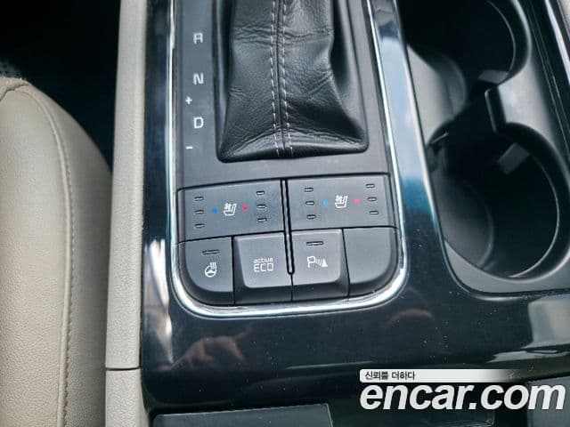 Kia All New Carnival Prestige, 2017 16