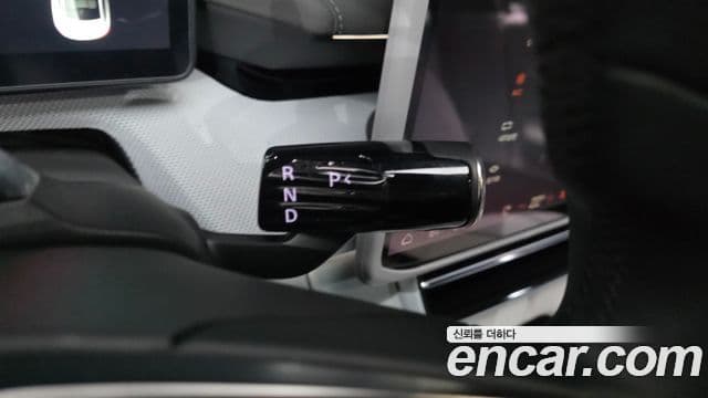 Polestar Polestar 4 Long Range два мотора, 2025 9