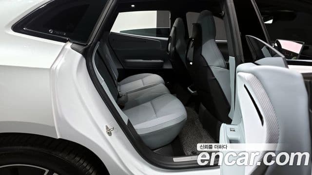 Polestar Polestar 4 Long Range два мотора, 2025 12