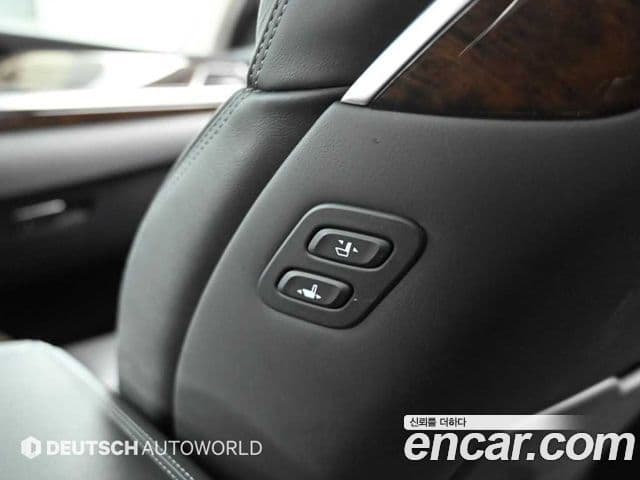 Genesis EQ900 Luxury, 2016 17