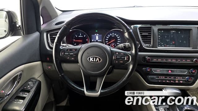 Kia The / новый New Carnival Special, 2019 14