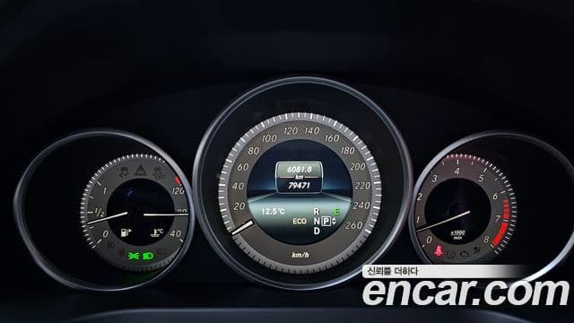 Mercedes-Benz E-класс W212 E200 купе, 2016 8