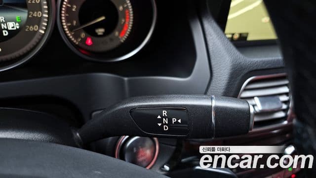 Mercedes-Benz E-класс W212 E200 купе, 2016 9