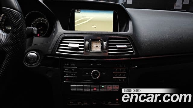 Mercedes-Benz E-класс W212 E200 купе, 2016 14