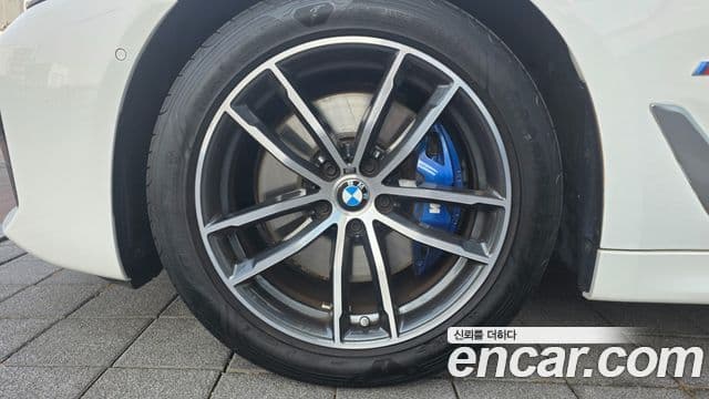 BMW 5시리즈 (G30) 523d M Sport, 2023 все фото