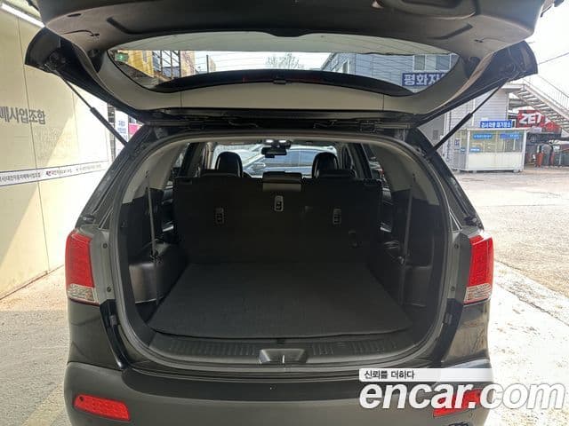 Kia Sorento R топовая версия, 2012 18