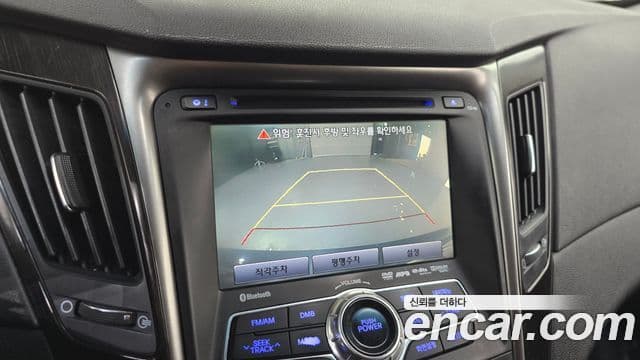 Hyundai YF Sonata Premier, 2012 15