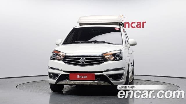 KG모빌리티(SsangYong) Korando 투리스모 4WD outdoor Edition 9인승, 2017 3