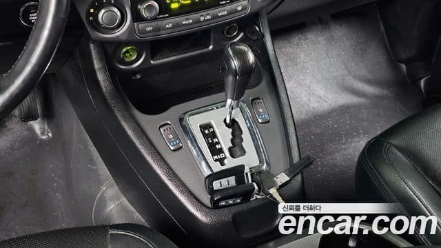 KG모빌리티(SsangYong) Korando 투리스모 4WD outdoor Edition 9인승, 2017 9