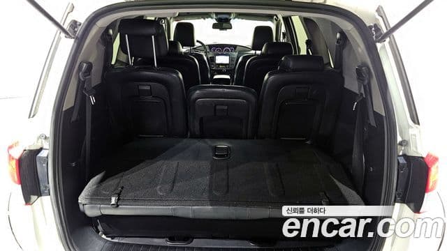 KG모빌리티(SsangYong) Korando 투리스모 4WD outdoor Edition 9인승, 2017 20