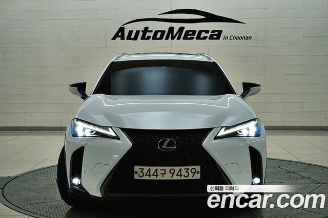 Lexus UX250h 2.0 F-Sport 2WD, 2021 1