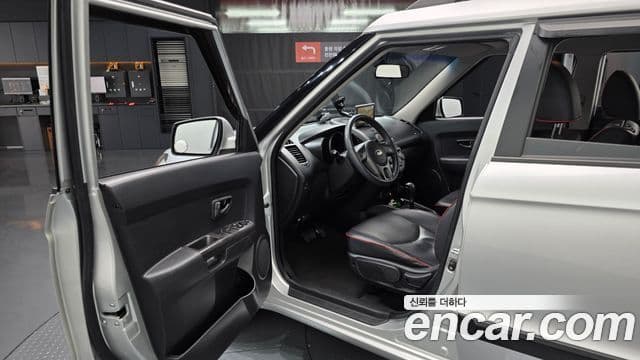 Kia Soul люксовая версия, 2009 12