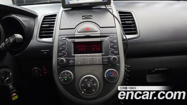 Kia Soul люксовая версия, 2009 17