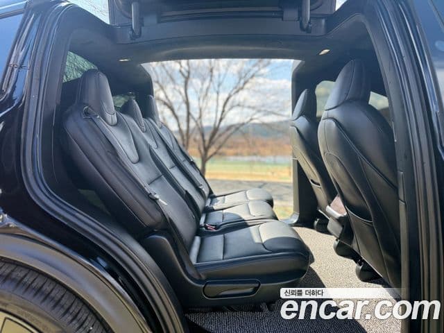 Tesla модель X, 2024 12