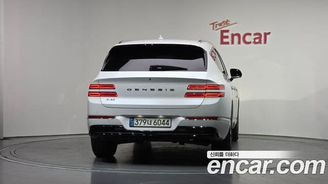 Genesis GV80, 2023 4