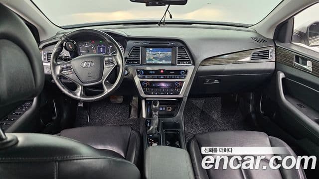 Hyundai LF Sonata 2.0 Smart, 2015 7