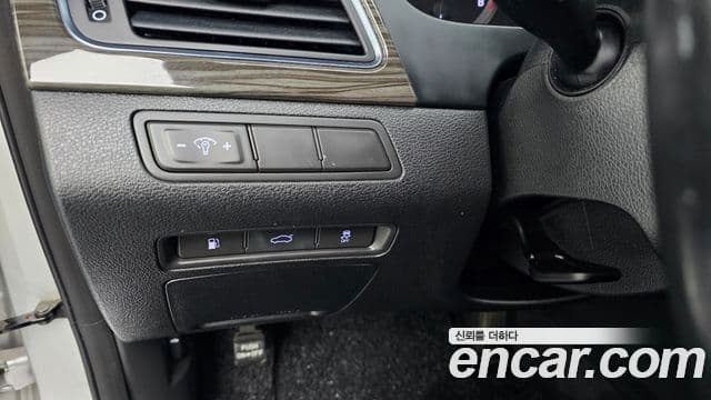 Hyundai LF Sonata 2.0 Smart, 2015 14