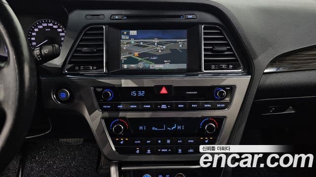 Hyundai LF Sonata 2.0 Smart, 2015 15