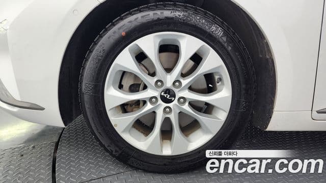 Kia K8 Noblesse, 2022 все фото