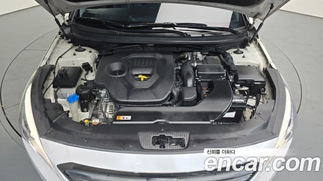 Hyundai LF Sonata Premium, 2015 6