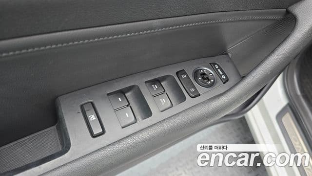 Hyundai LF Sonata Premium, 2015 14