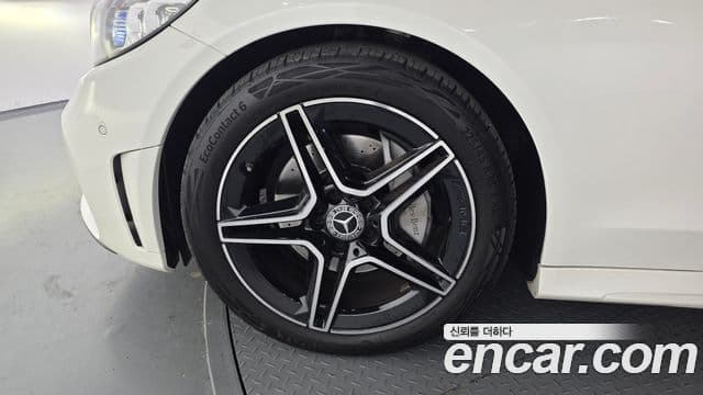 Mercedes-Benz C-класс W205 C200 кабриолет, 2023 все фото