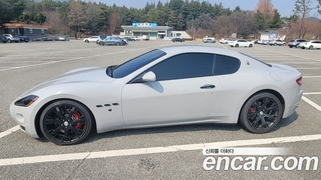 Maserati GranTurismo S 4.7, 2010 7