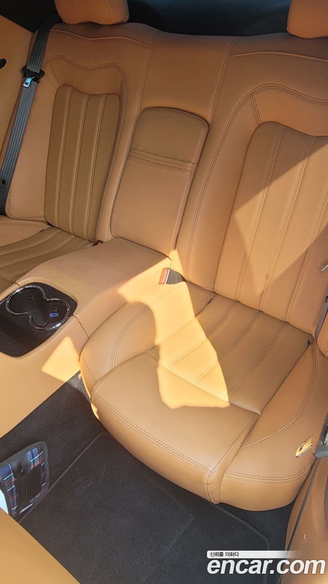 Maserati GranTurismo S 4.7, 2010 11