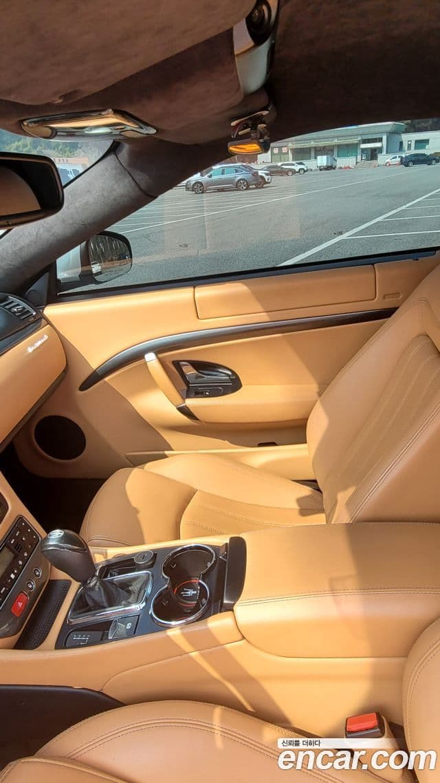 Maserati GranTurismo S 4.7, 2010 12