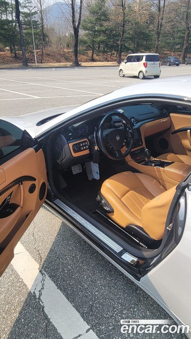 Maserati GranTurismo S 4.7, 2010 15