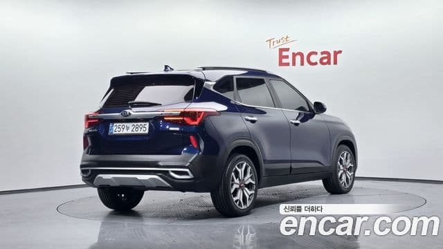 Kia Seltos Signature, 2022 2