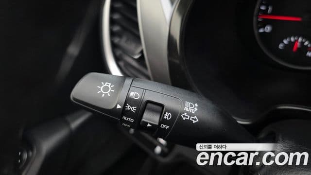 Kia Seltos Signature, 2022 17