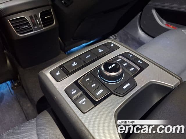 Genesis G80 Luxury, 2018 13